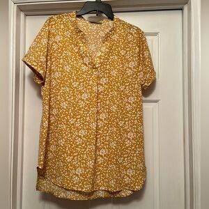 Floral Yellow Blouse Women’s Large
